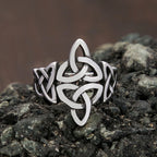 PENDRA Celticorn Viking Celtic Knot Ring