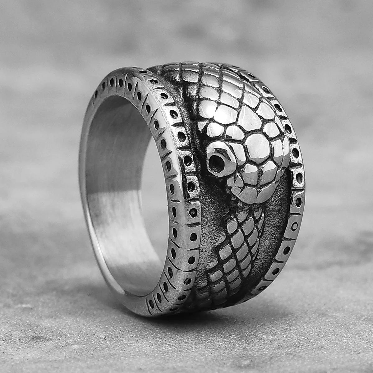 PENDRA Ouroboros Snake Animal Steel Ring