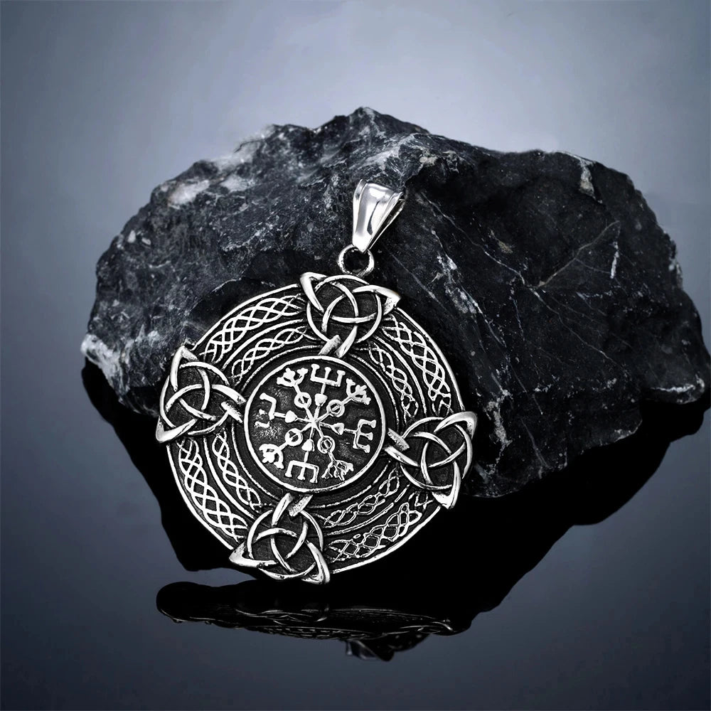 PENDRA Celtic Knot Steel Necklace