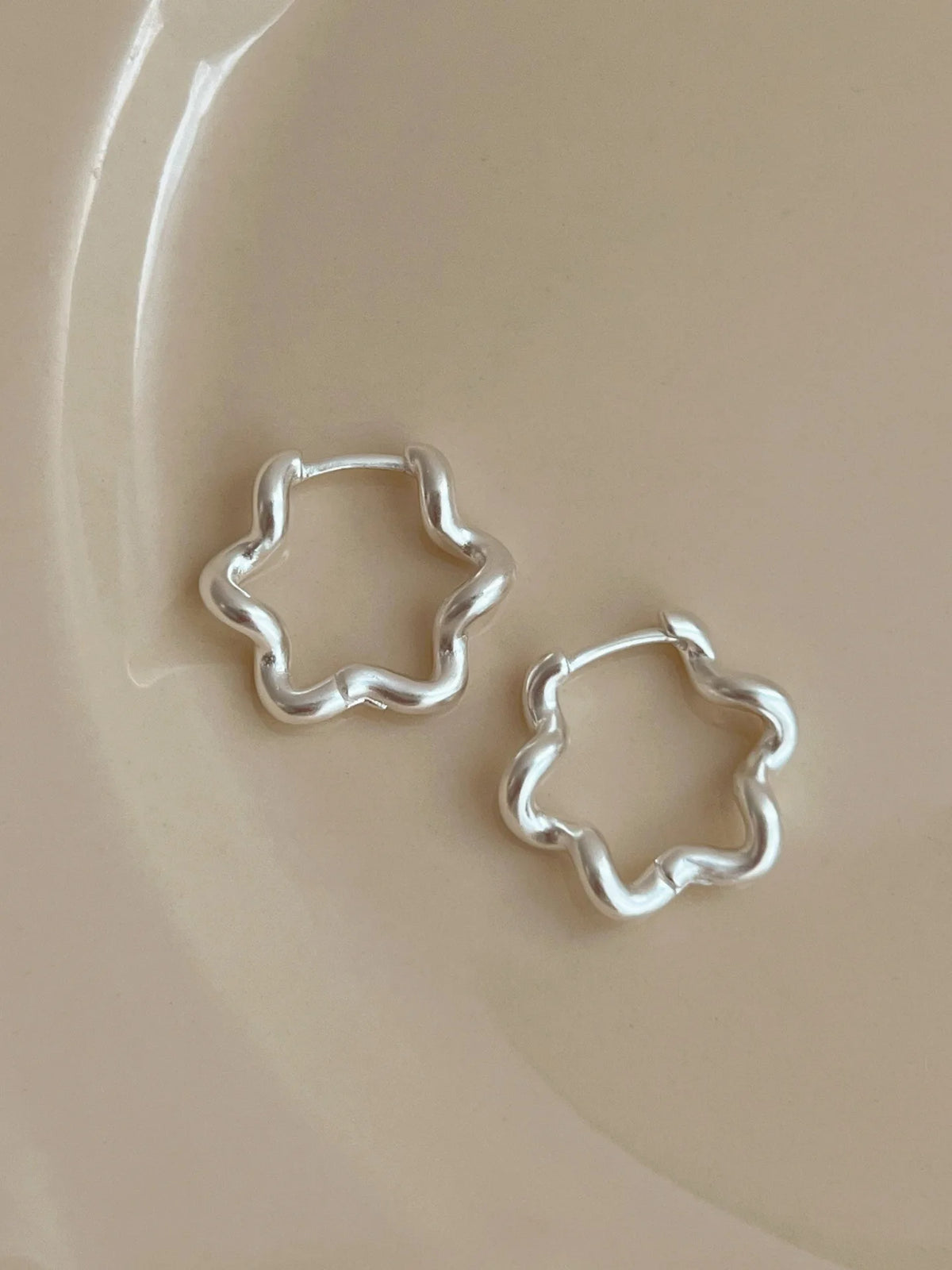 PENDRA Hollow Out Flower Hoop Earrings