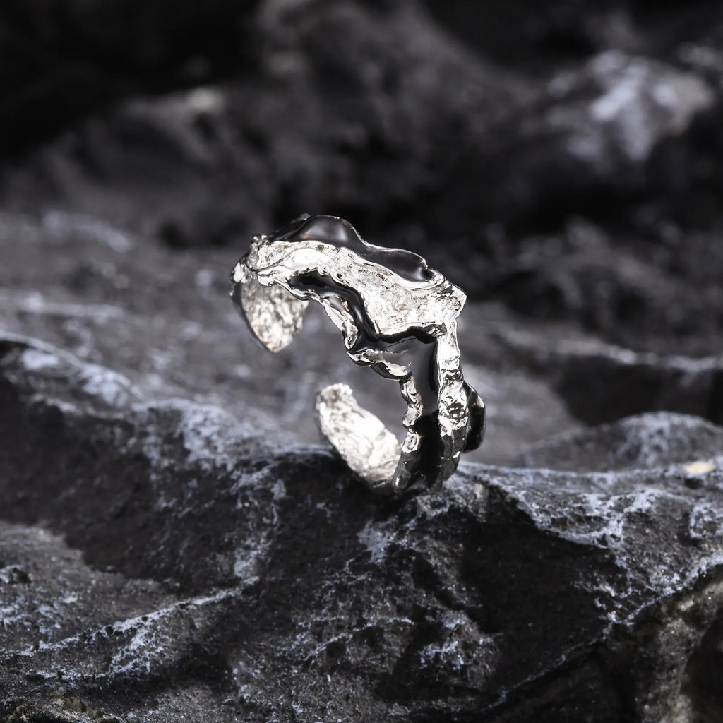PENDRA Jorthyn Adjustable Ring