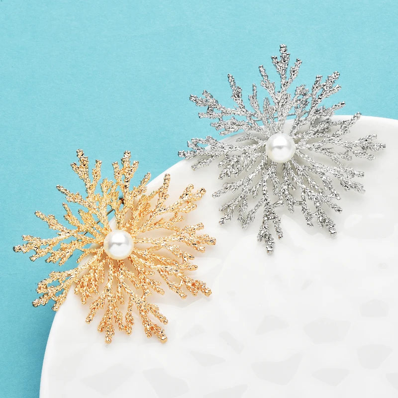 PENDRA Snowflora Pearl Alloy Snowflake Brooch