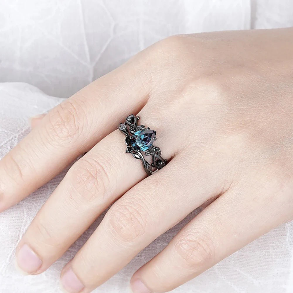 PENDRA Crystal Blue Ring
