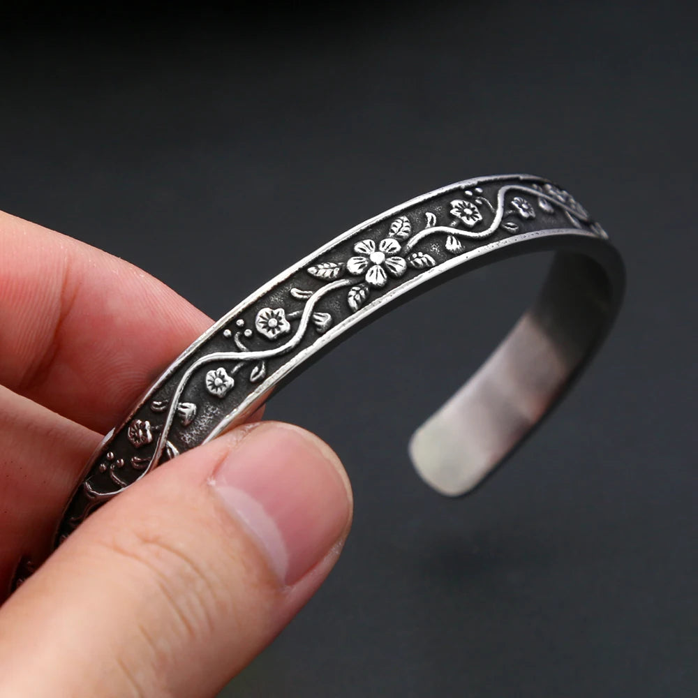 PENDRA Florasilver Classic Silver Flower Bracelet