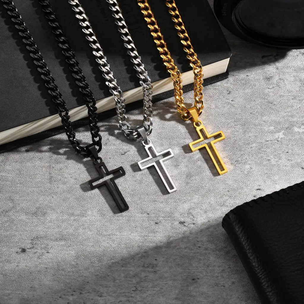 PENDRA Cross Basic Pendant Necklace