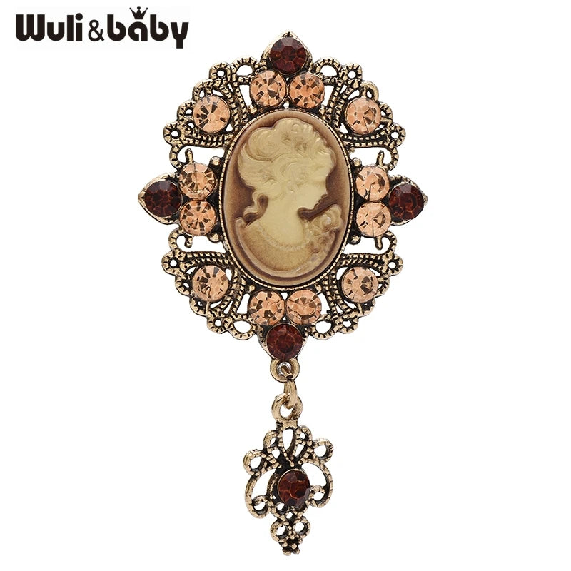 PENDRA Vintage Palace Cameo Lady Brooch
