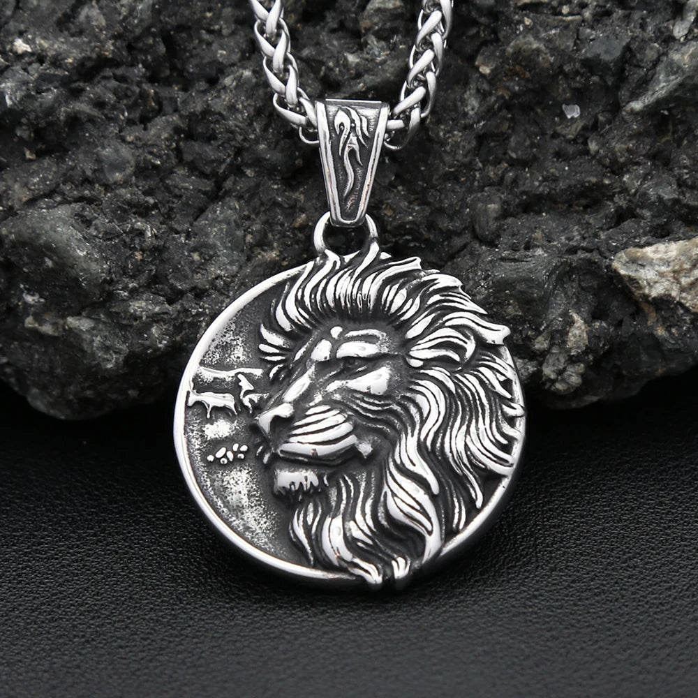 PENDRA Lioncrest Nordic Viking Lion Pendant