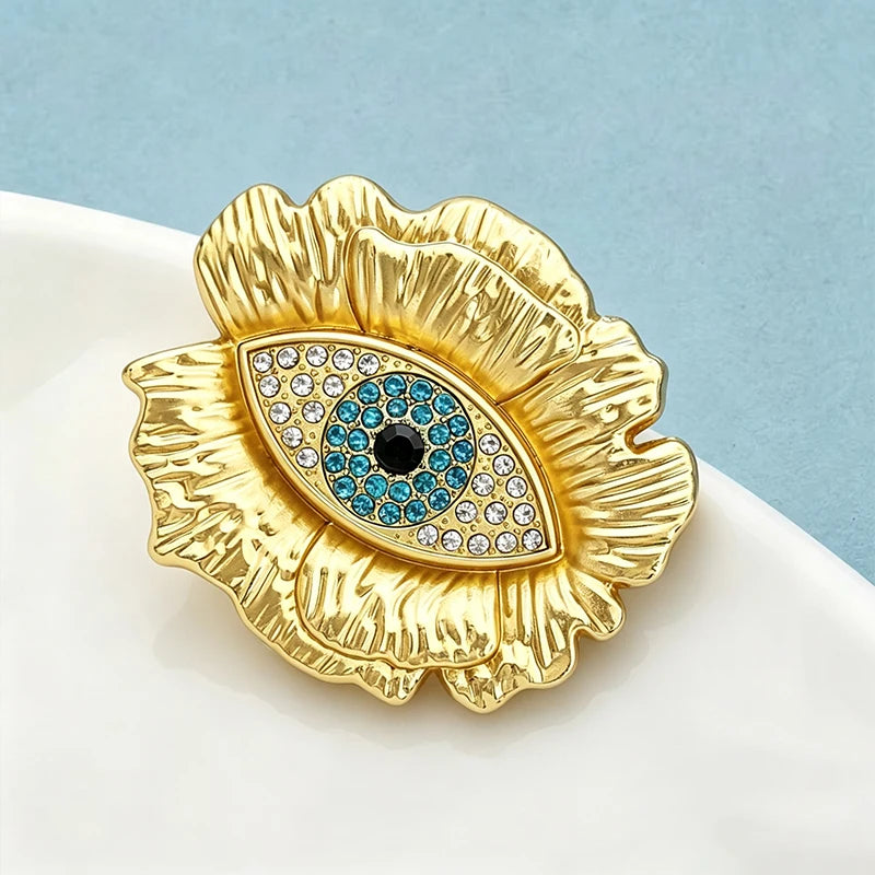 PENDRA Beautiful Eye Brooch