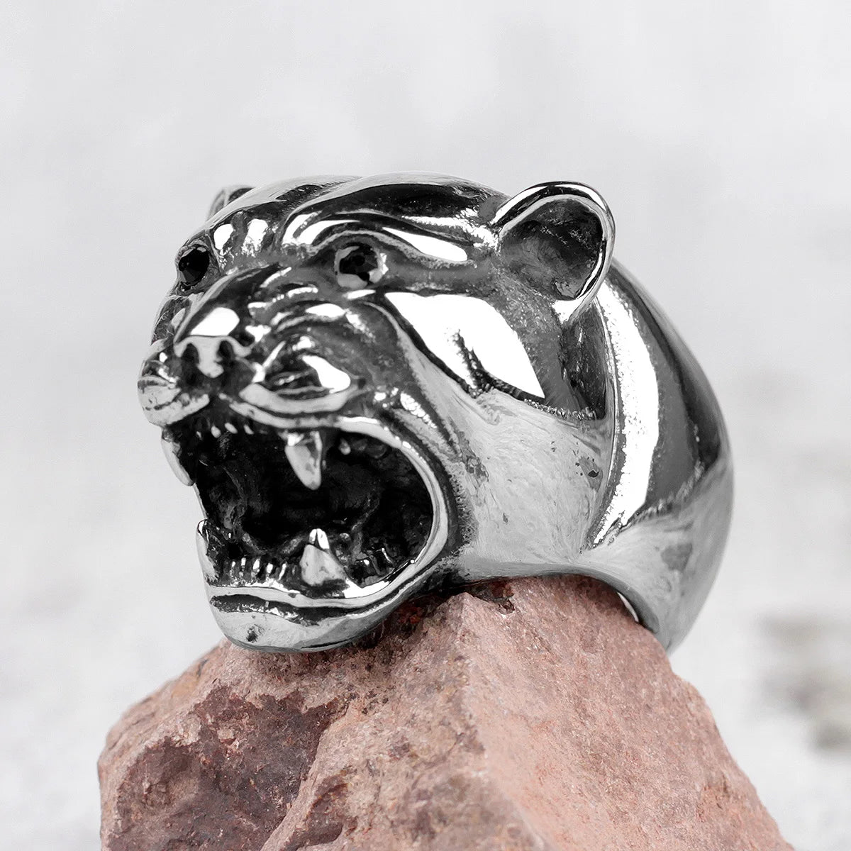 PENDRA Leopard Animal Punk Ring