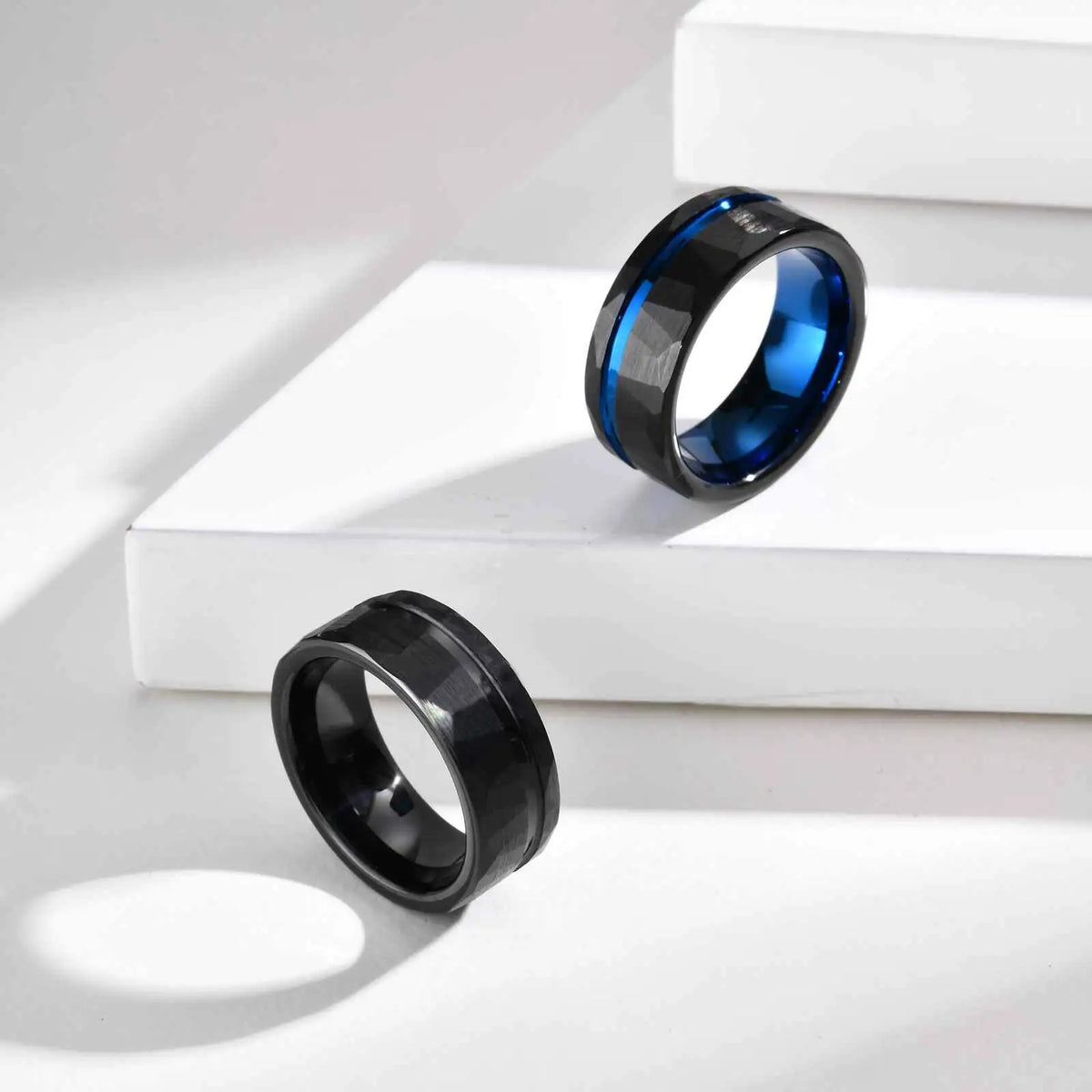 PENDRA Jorquin Tungsten Band Ring
