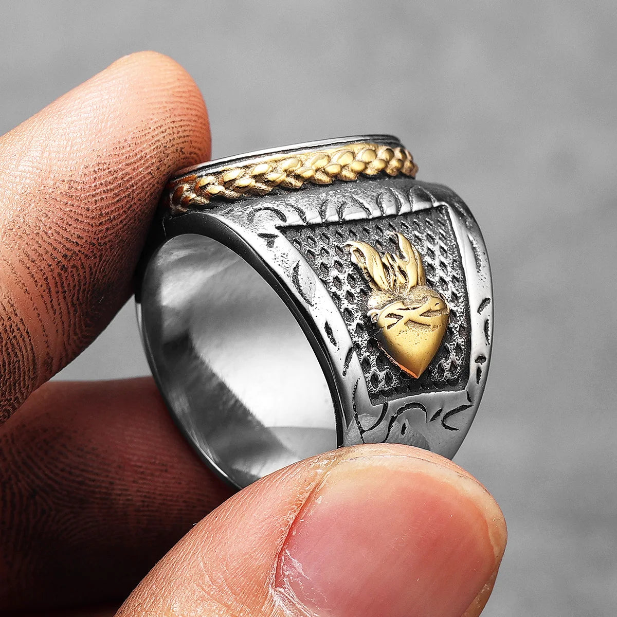 PENDRA Praying Hands Cross Steel Ring