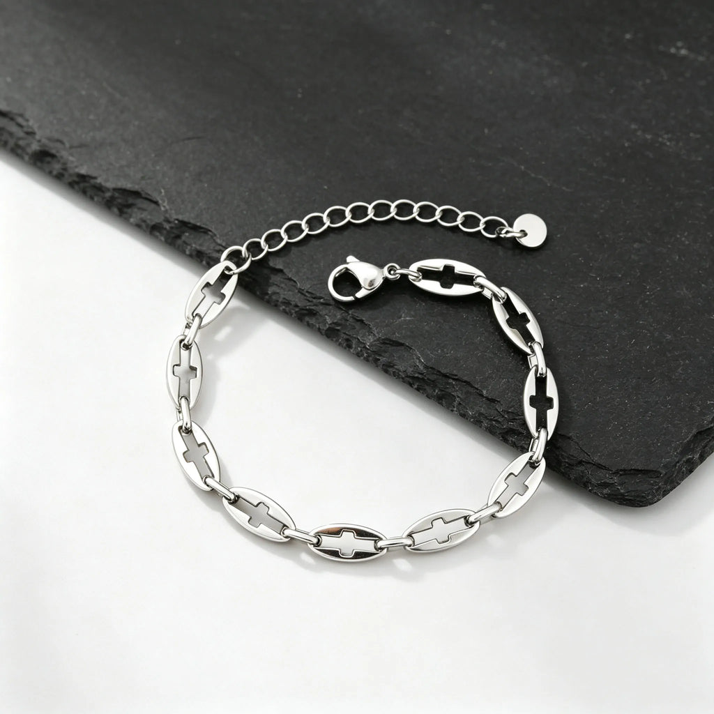 PENDRA Cross Hollow Bracelet