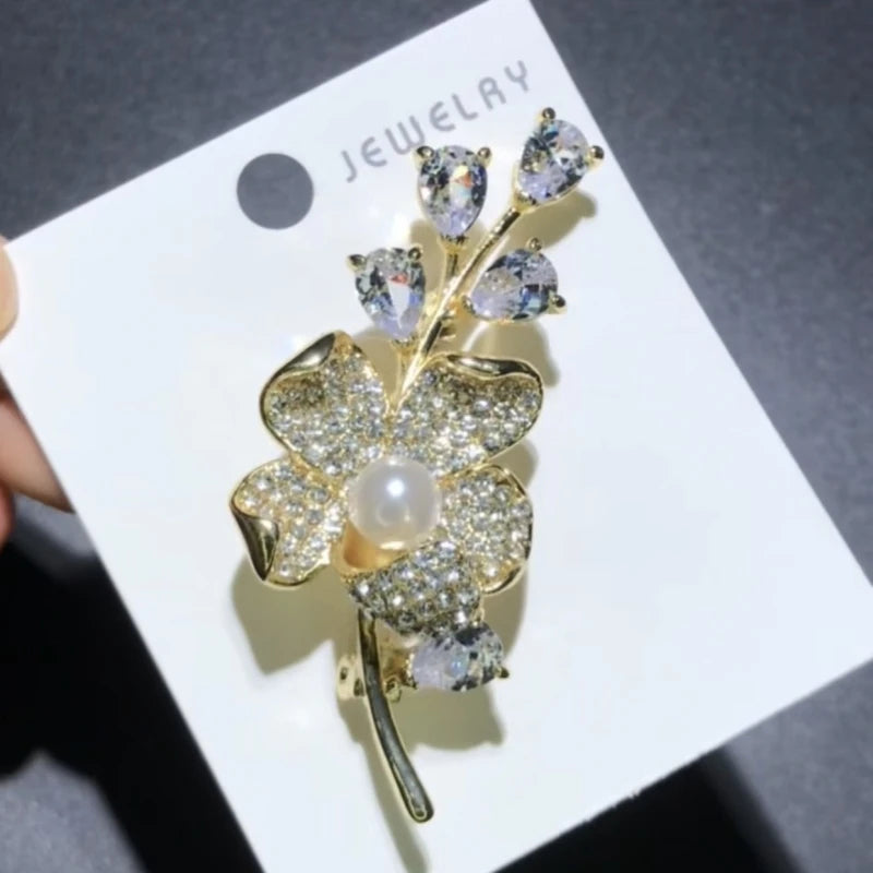 PENDRA Florielle18 Crystal Brooch