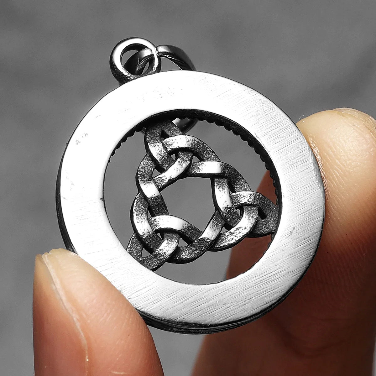 Viking Celtic Knot Odian Men Necklaces Stainless Steel Pendant Chain Women Punk Fashion Jewelry New Accessories Gifts Wholesale