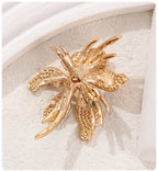 PENDRA Pearlina Pearl Flower Brooch