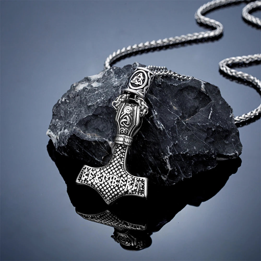 PENDRA Rune Beaded Necklace