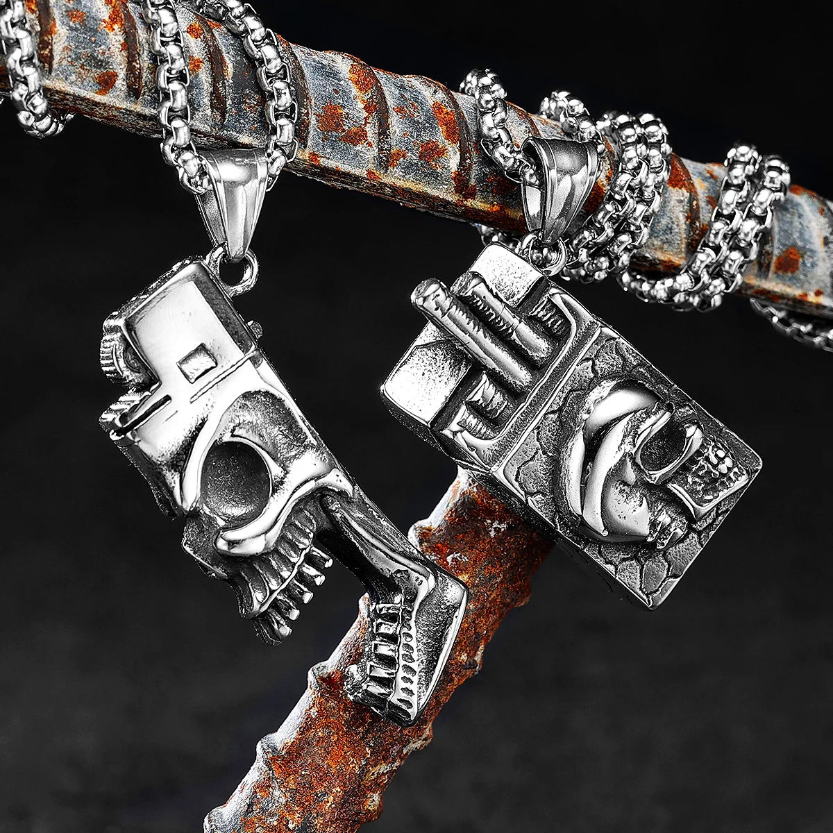PENDRA Skull Lighter Cigarette Steel Necklace