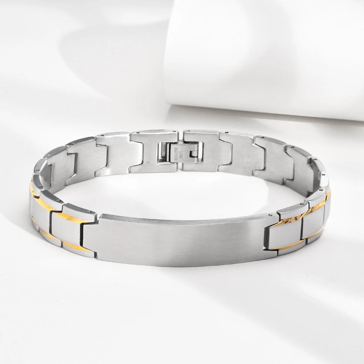 PENDRA Belselle Custom Engraved Bracelet