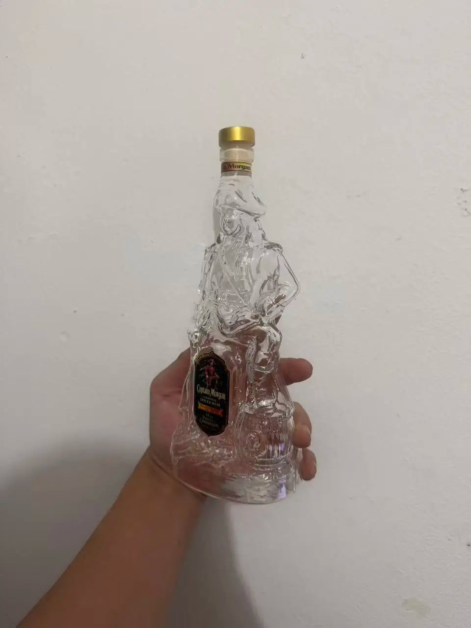Pirate Captain Shaped Glass Decanter Unique Whiskey Liquor Bottle Barware Home Decor Collectible Drinking Gift