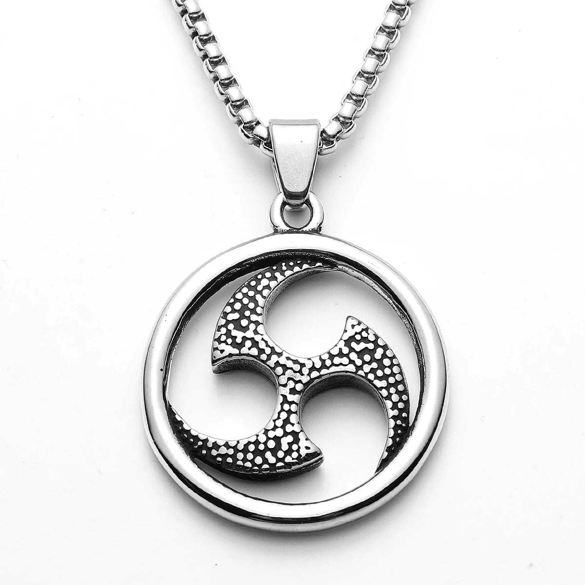 PENDRA Concealed Boomerang Steel Necklace