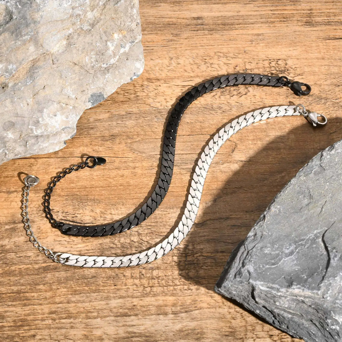 PENDRA Cuban Flat Bracelet