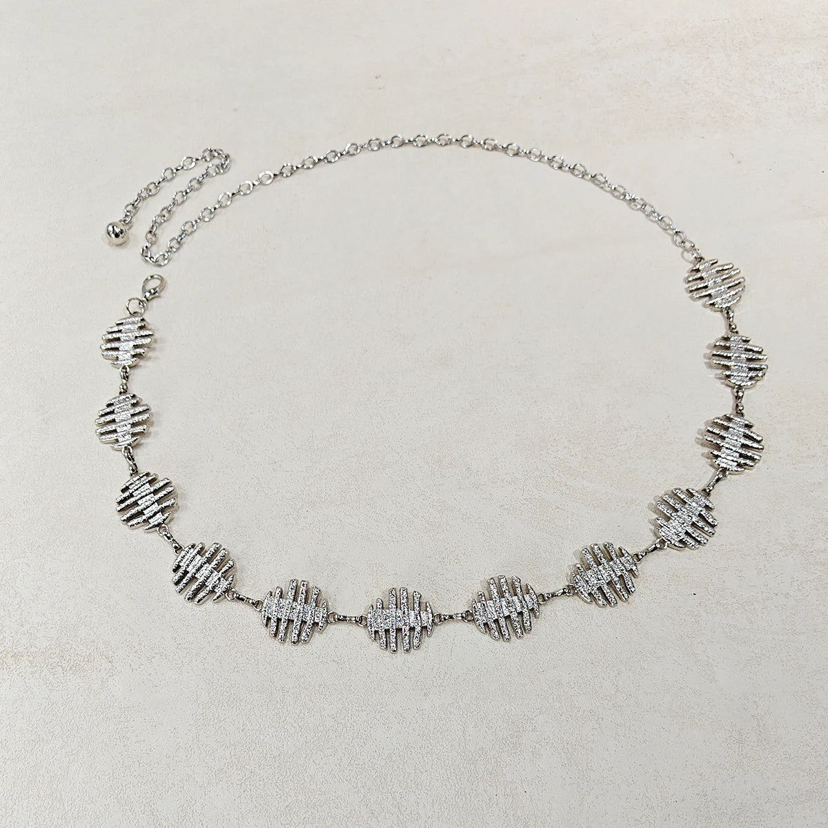 Luxury Desiner Metal Chatelaine Haute Couture Summer Dress With Fashionable Ins Style Decorative Plus Waist Chain Belt For Women