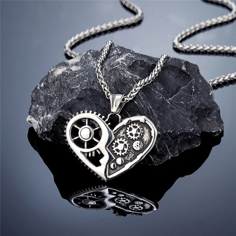 PENDRA Heart Vintage Necklace