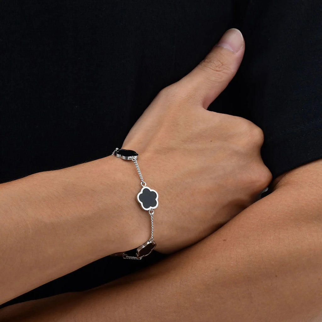 PENDRA Leaf Five Bracelet
