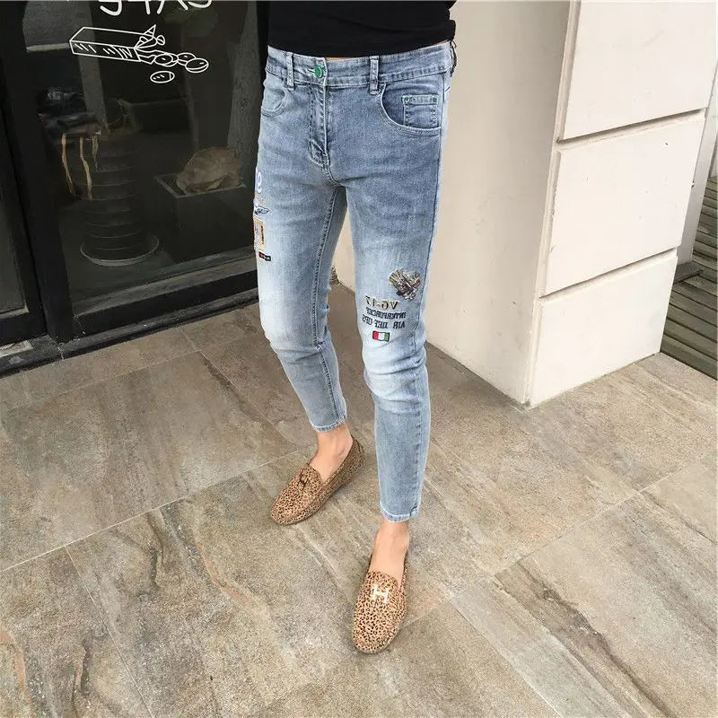 High Quality Stylish Low Rise Men's Designer Clothes New Blue Embroidered Jeans for Men Slim Kpop Style Students Cowboy Pants