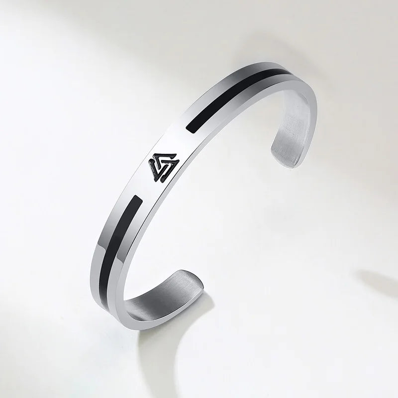 PENDRA Enemal Minimalist Bracelet