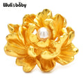 PENDRA Peonia Gold Peony Flower Brooch