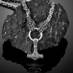PENDRA Wolf Norse Pendant Necklace