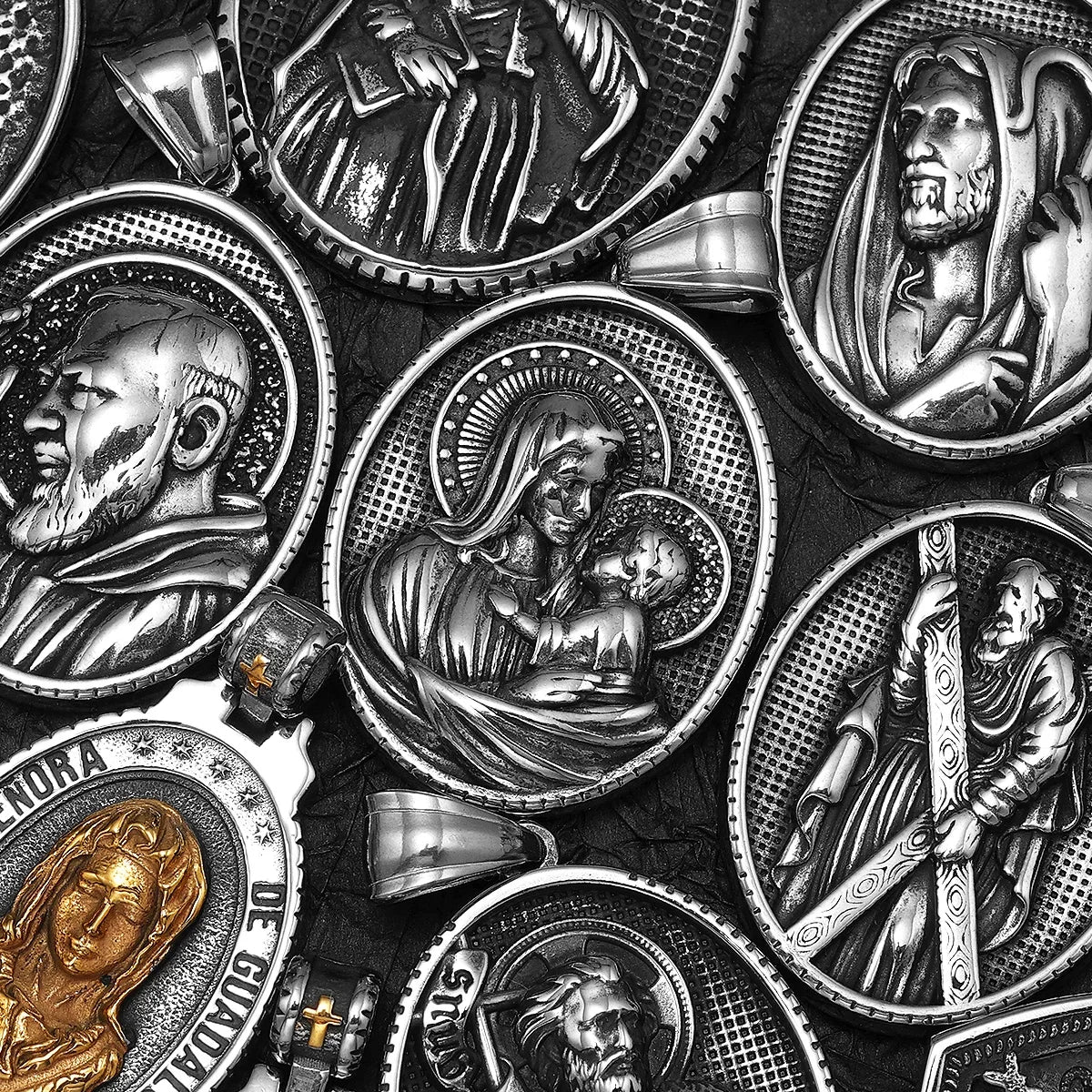 Virgin Mary Guadalupe Angel Cross Stainless Steel Men Necklaces Pendant Chain Amulet For Women Fashion Jewelry Gifts Wholesale