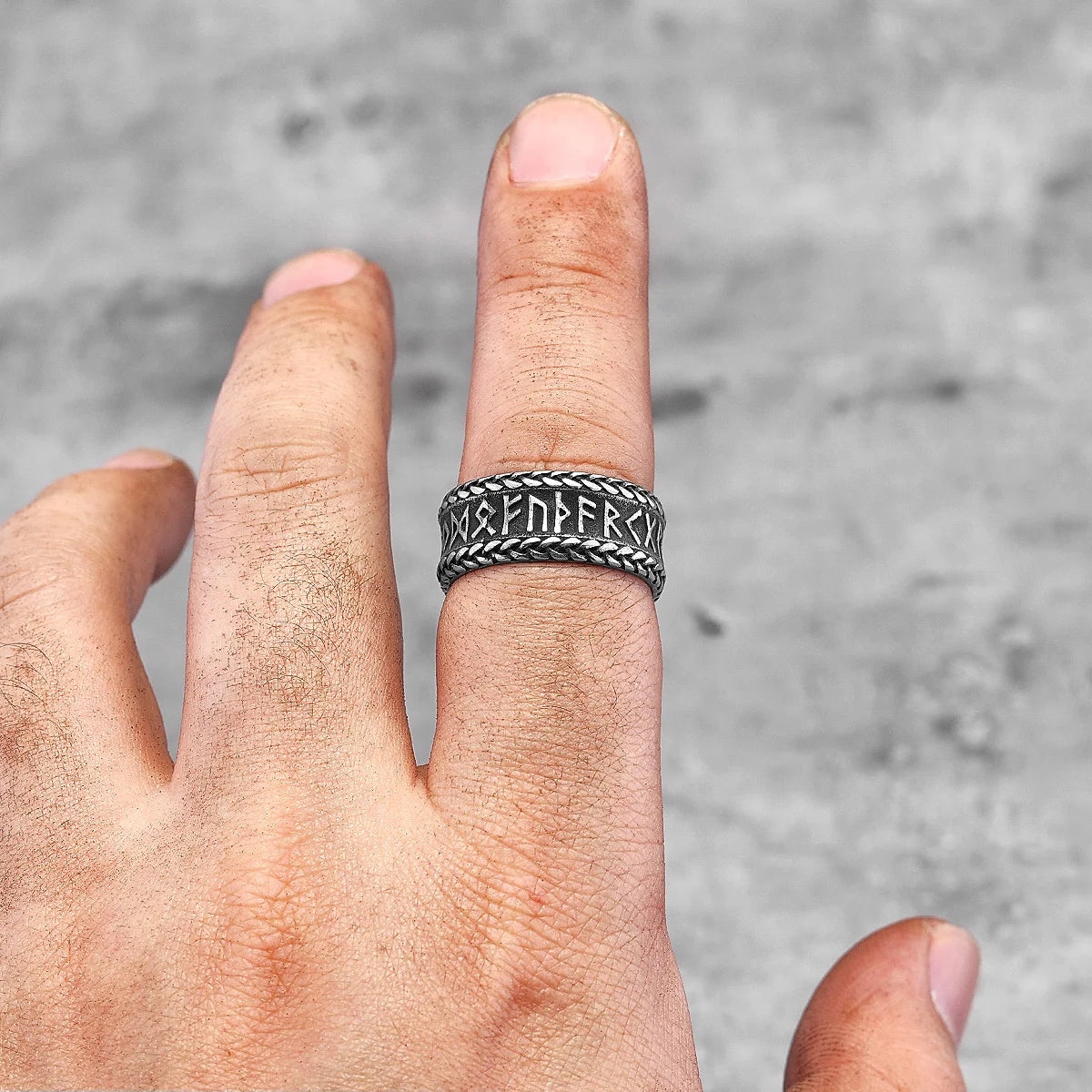PENDRA Nordic Characters Boyfriend Steel Ring