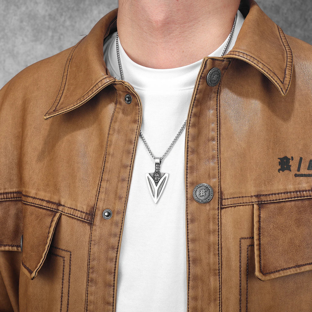 PENDRA Wolf Spearhead Steel Necklace