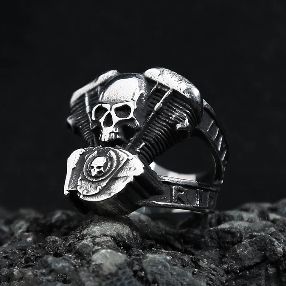 PENDRA Motorskull Steampunk Motorcycle Engine Pendant