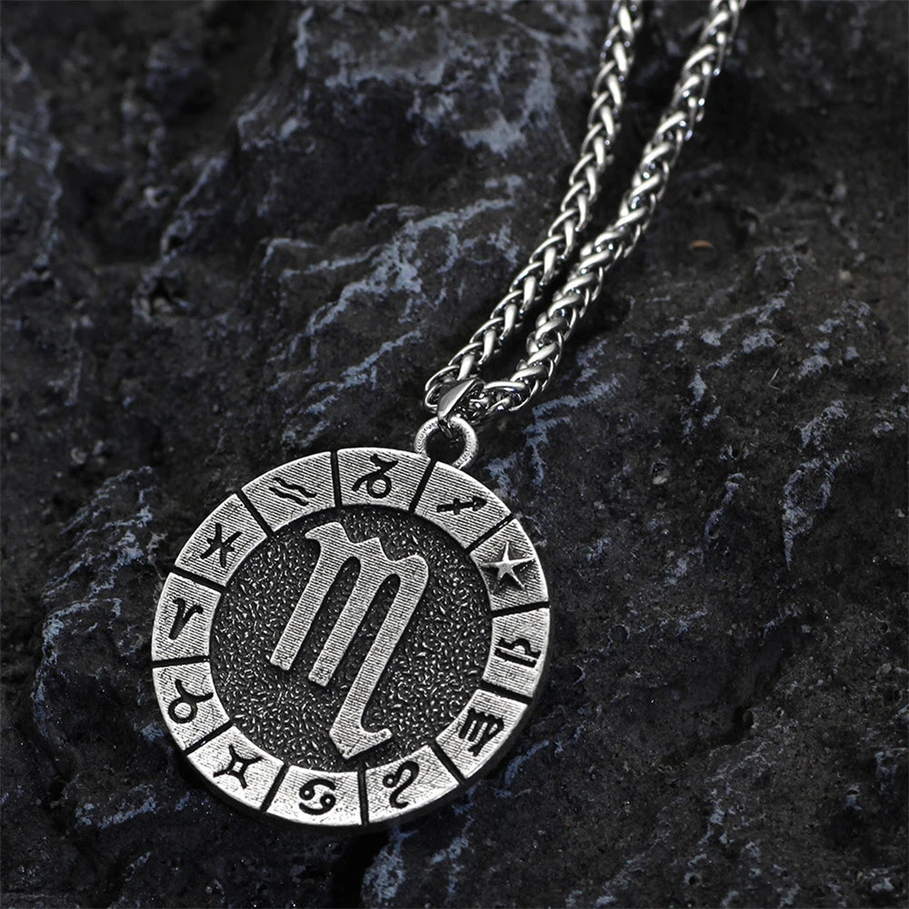 PENDRA Hip Norse Necklace