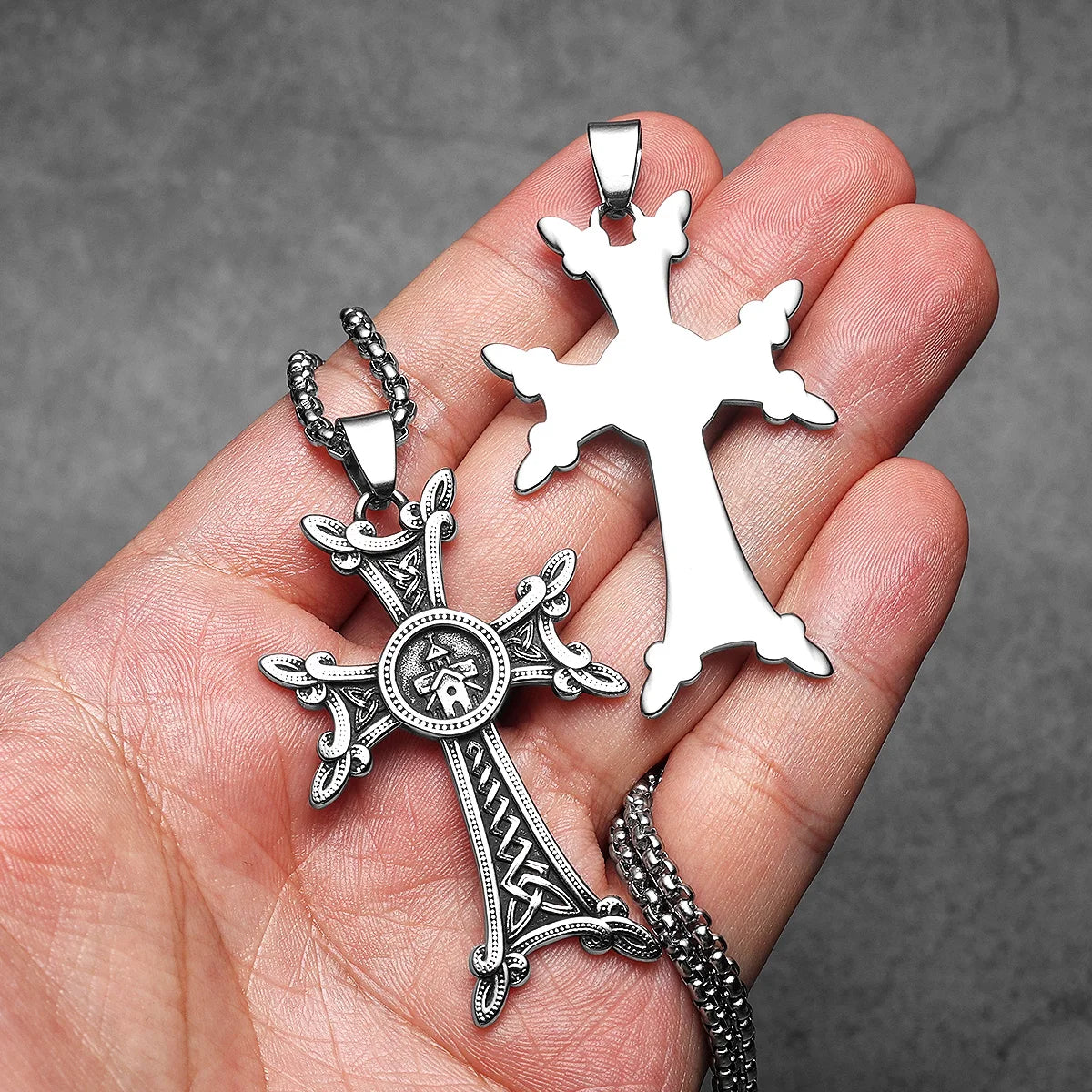 PENDRA Nordic Celtic Knot Steel Necklace