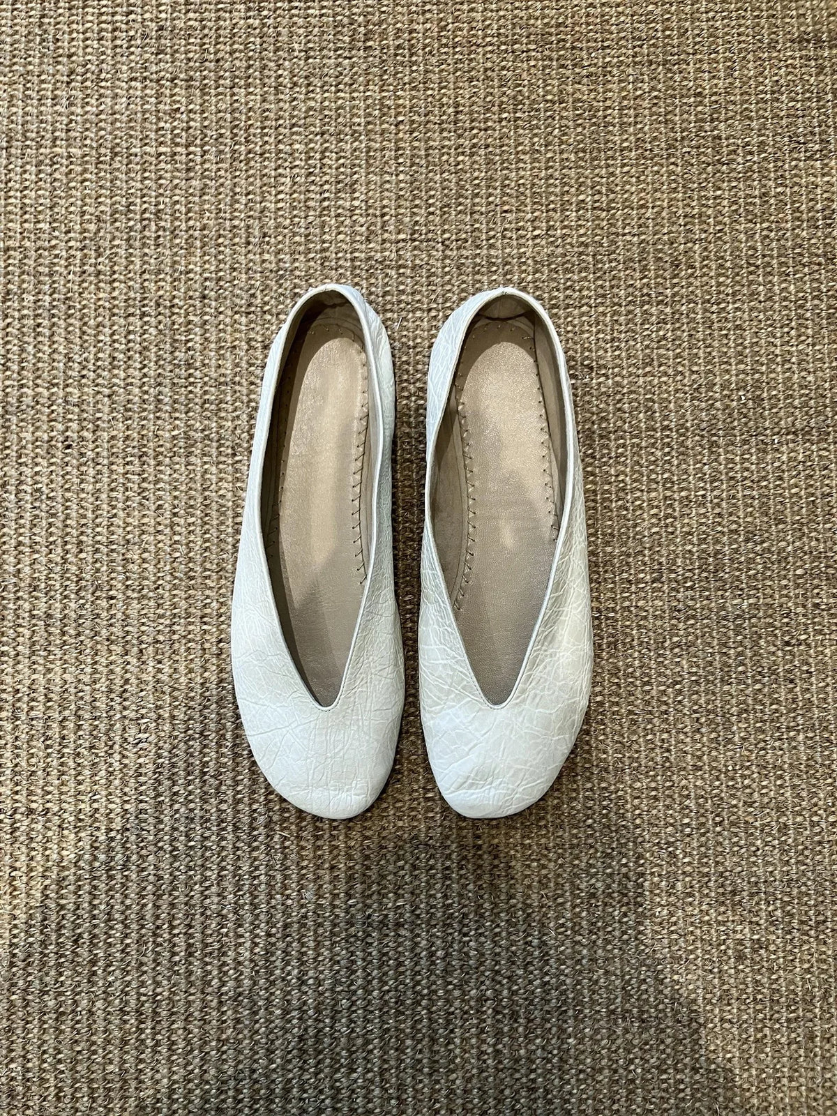 PENDRA Flat Spot Sheepskin Shoes