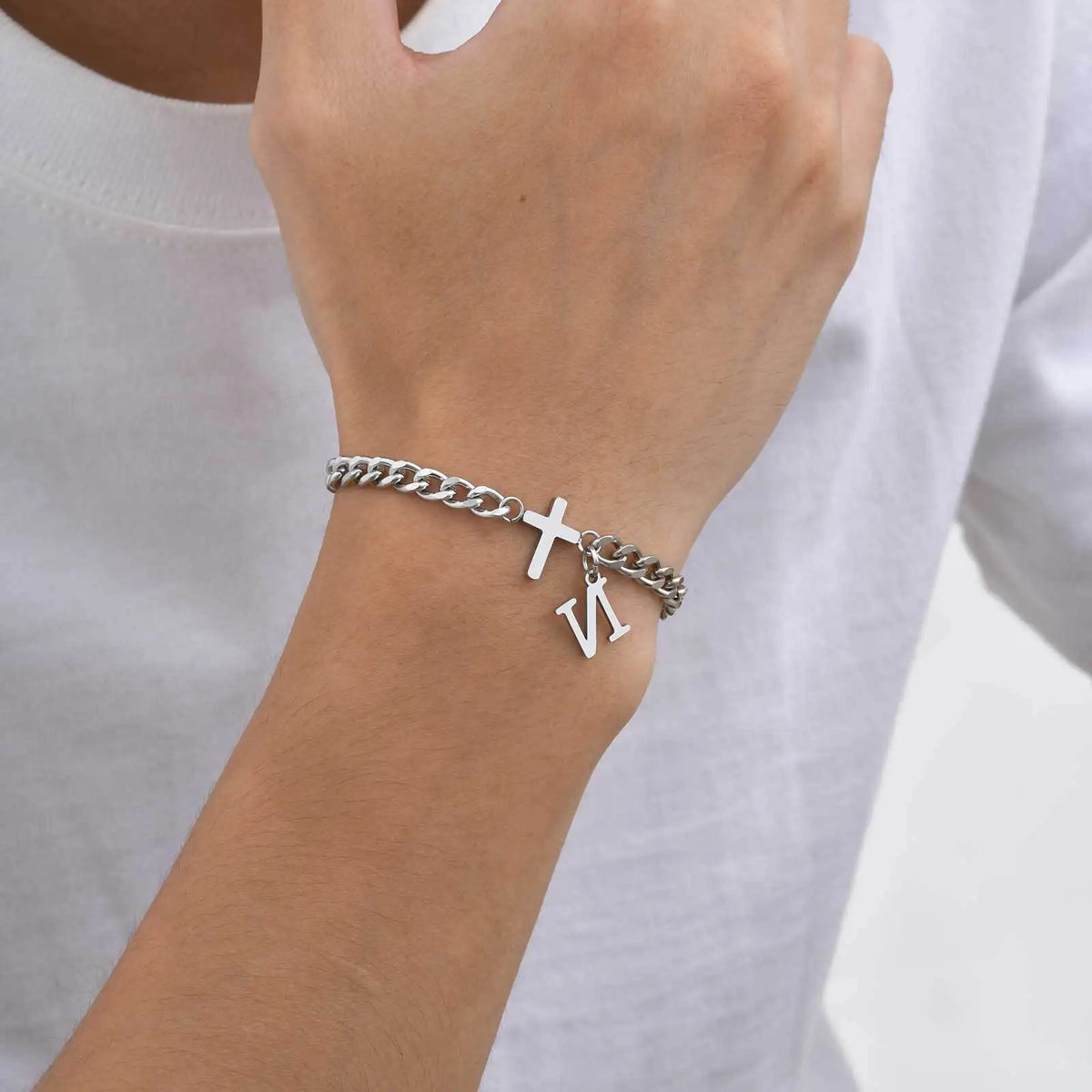 Men's Initials Cross Bracelets,Never Fade A-Z 26 Letters Stainless Steel Chain Links Cross Wristband,Stylish Simple Jewelry Gift