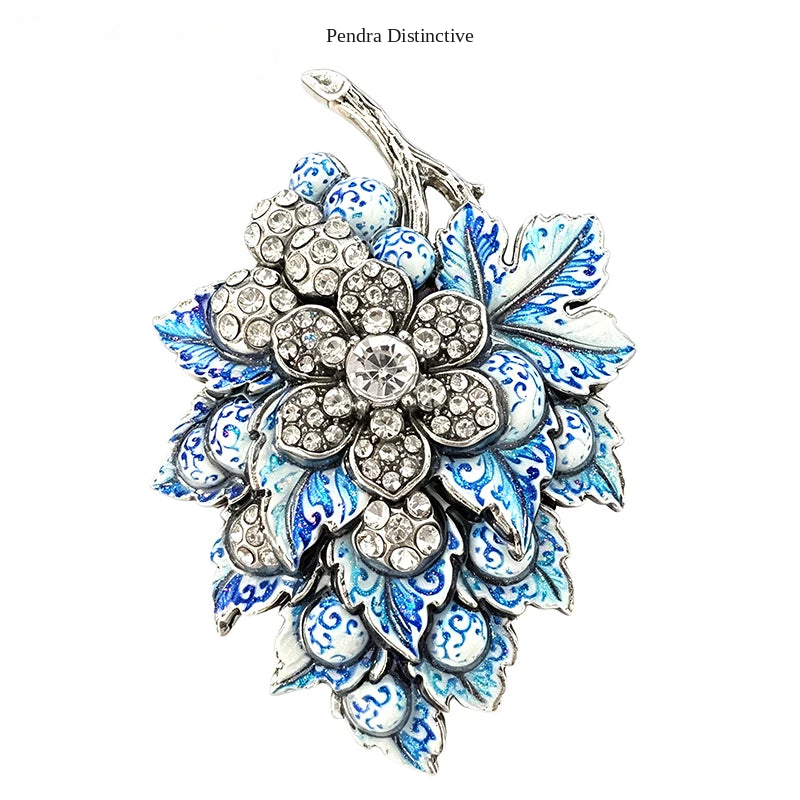 PENDRA Berryelle Vintage Berry Flower Brooch