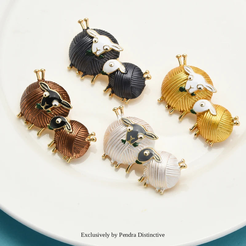 PENDRA Cute Eating Grass Couple Sheep Brooch