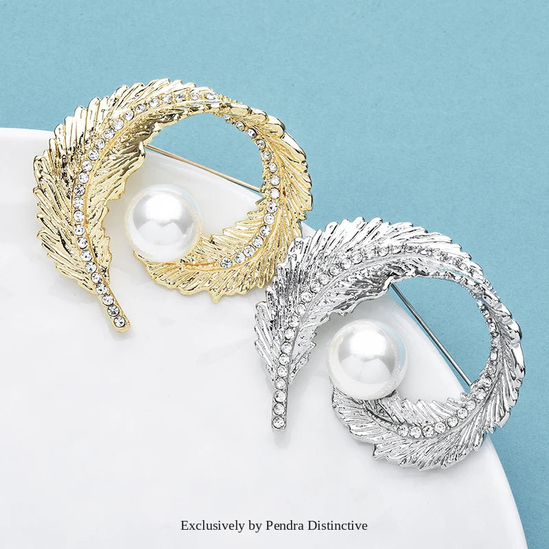 PENDRA Featherella Round Feather Pearl Brooch