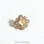PENDRA Floracollar Flower Collar Pin