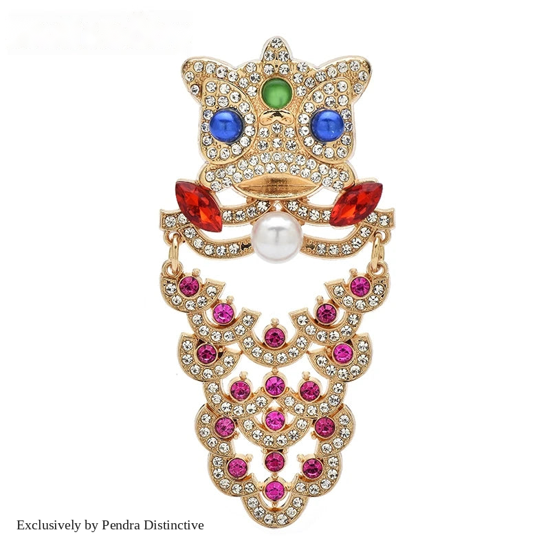 PENDRA Lovely Cool Lion Brooch