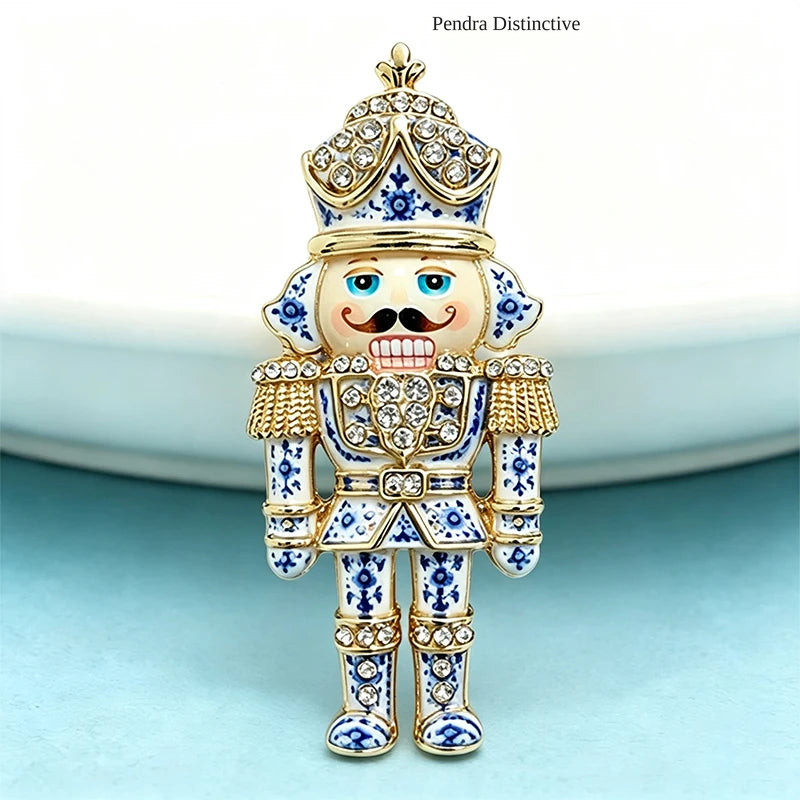 PENDRA Lovely King Character Brooch