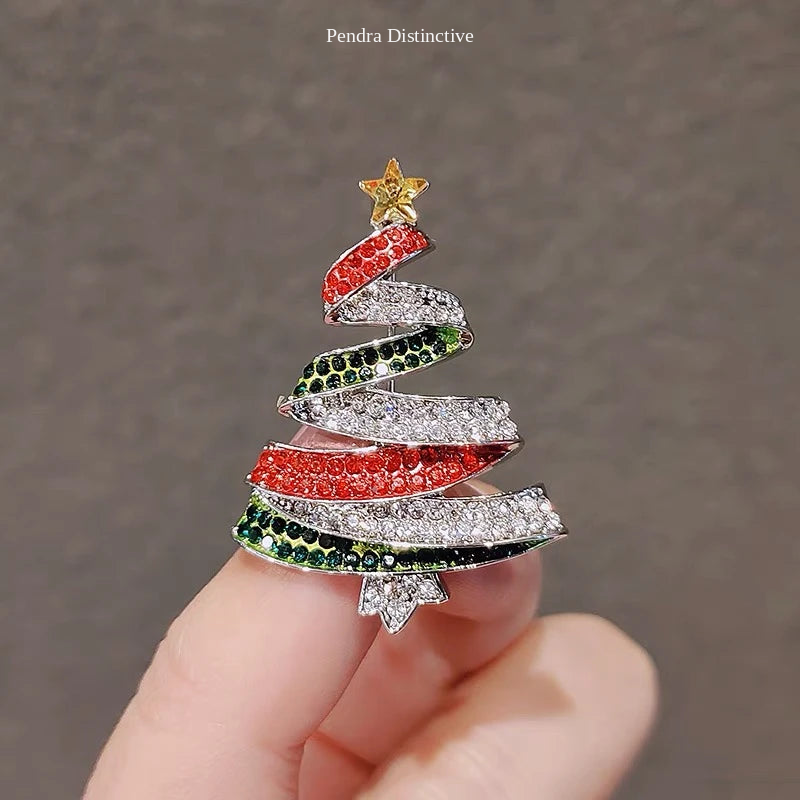 PENDRA Noelisse Rhinestone Christmas Tree Brooch