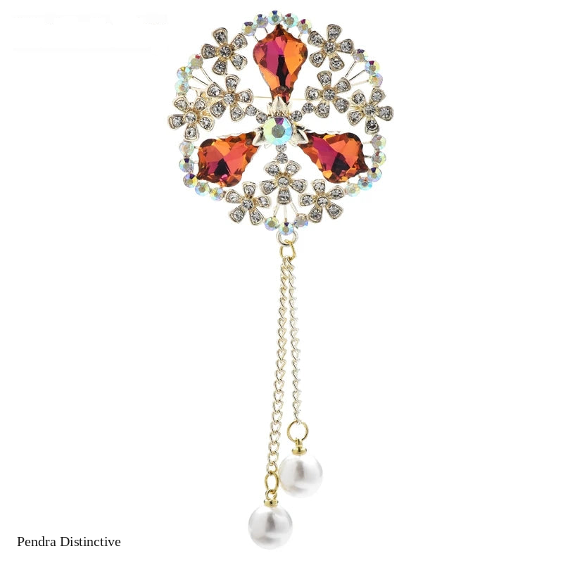 PENDRA Palmera Palace Flower Brooch