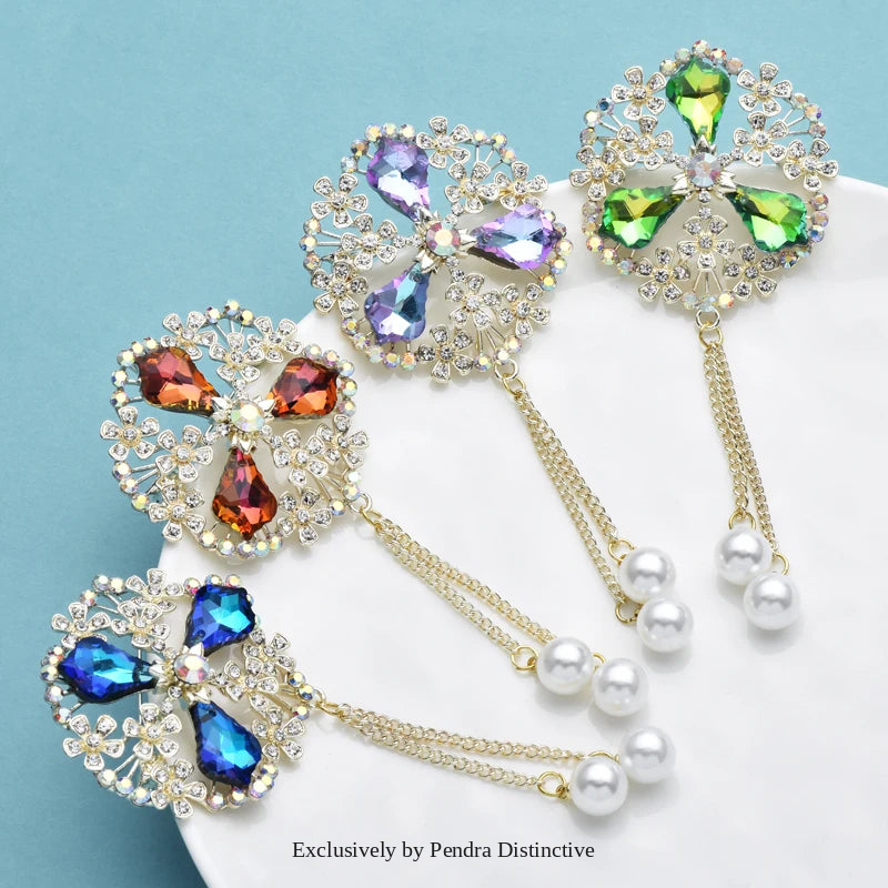 PENDRA Palmera Palace Flower Brooch