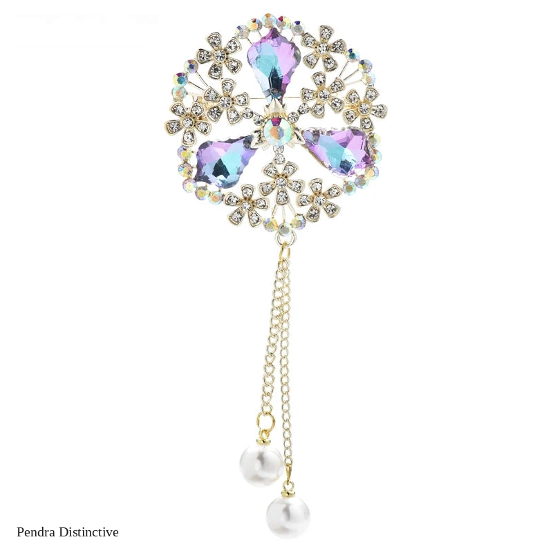 PENDRA Palmera Palace Flower Brooch